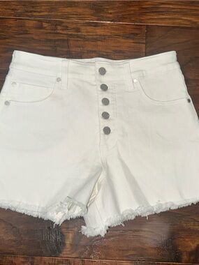 Liverpool LA Christine HI-Rise White Frayed Hem Button-Front Women's Shorts 2/26